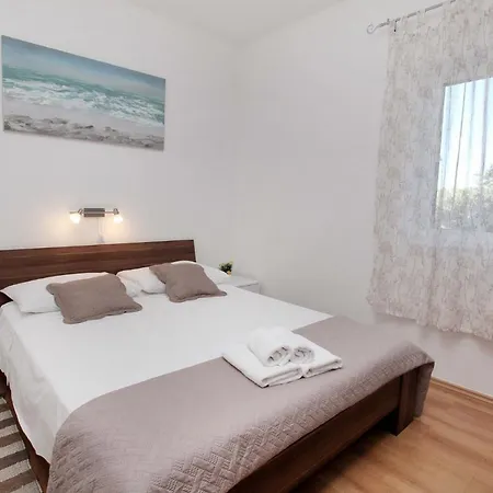 Tone Apartment Trogir
